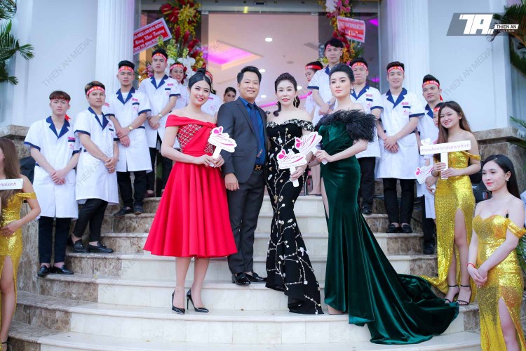 Organizing the Opening Ceremony of Mailisa Beauty Salon Binh Duong